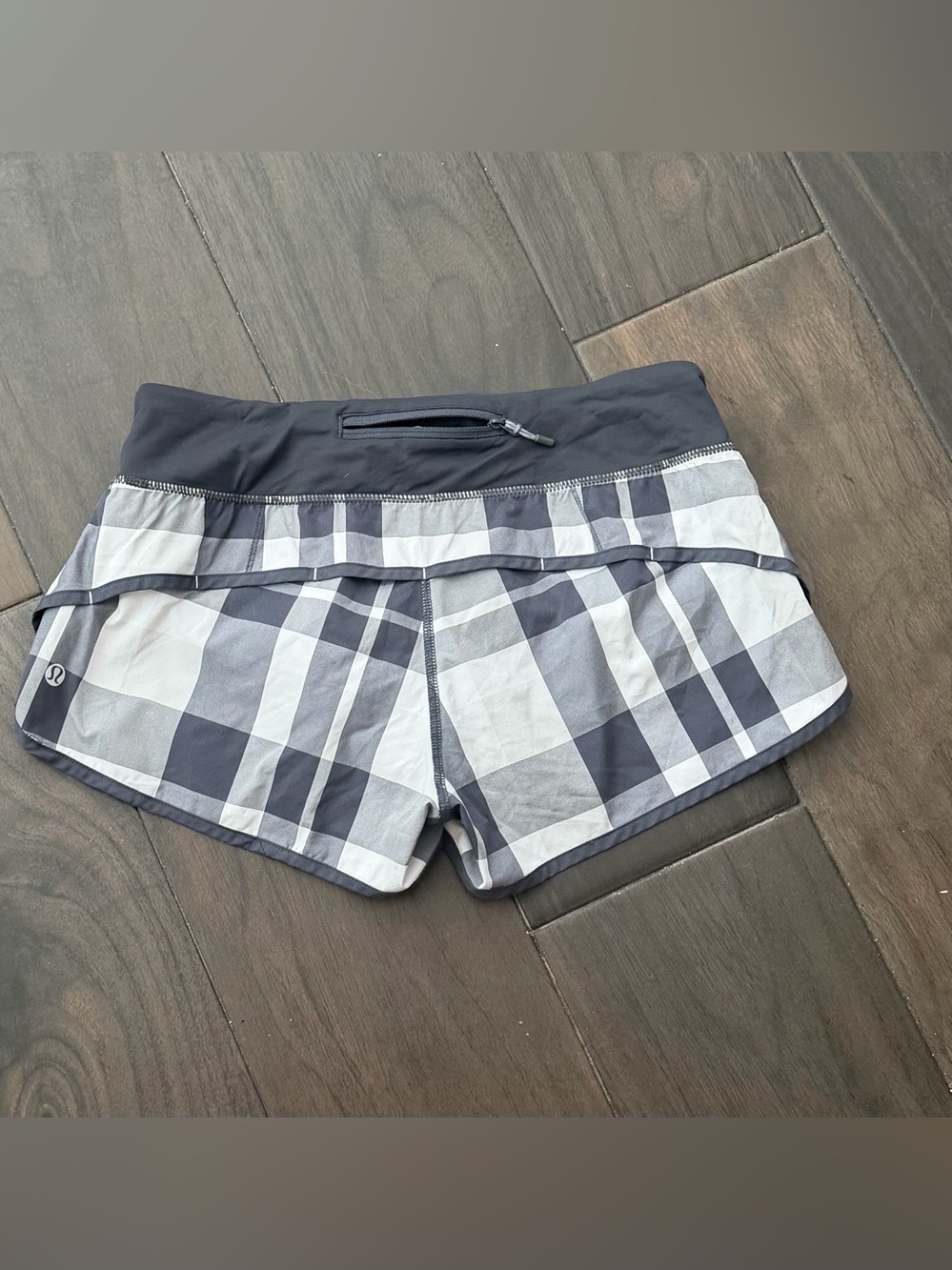 Lululemon Y2K Speed Short 2.5” Foxy Plaid Sidewalk Gray Black Size 4 Rare
